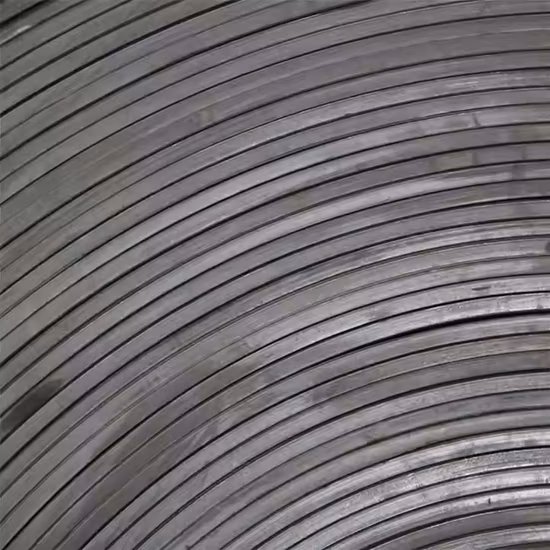 産業価格のオイル熱耐火性の平らな粗い上のゴム製コンベヤー ベルト